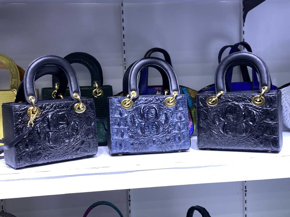 Сумки в стиле Dior 8 дюймов из кожи крокодила 5481 цена 12 500 ₽