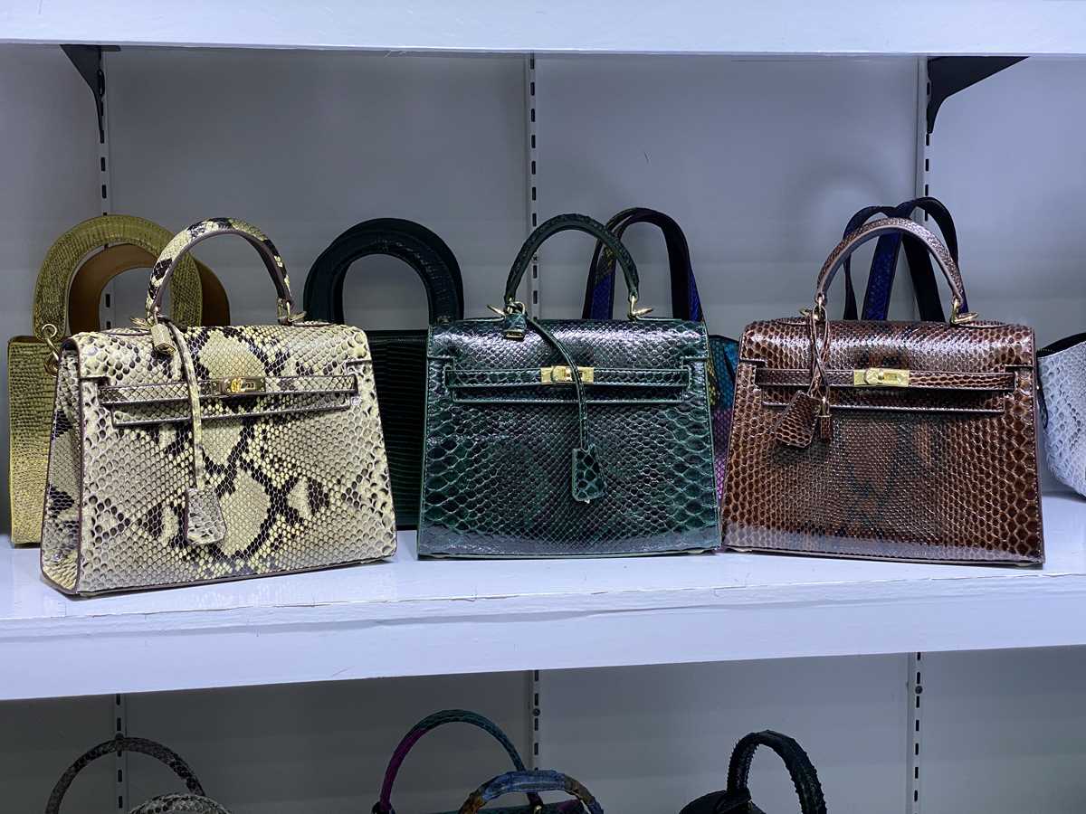 Сумки в стиле hermès Kelly 20 из кожи питона 5482