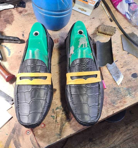 Мокасины ручной работы из кожи крокодила пошив обуви на заказ 4076