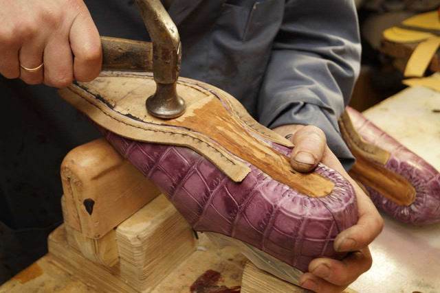 Цельнокроеные оксфорды сборка hand-welted из кожи крокодила 4075