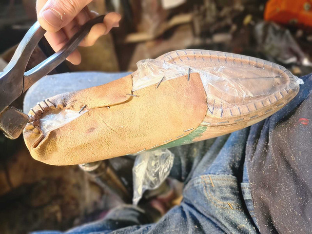 Оксфорды сборка Hand-welted из кожи крокодила, индивидуальный пошив 4071